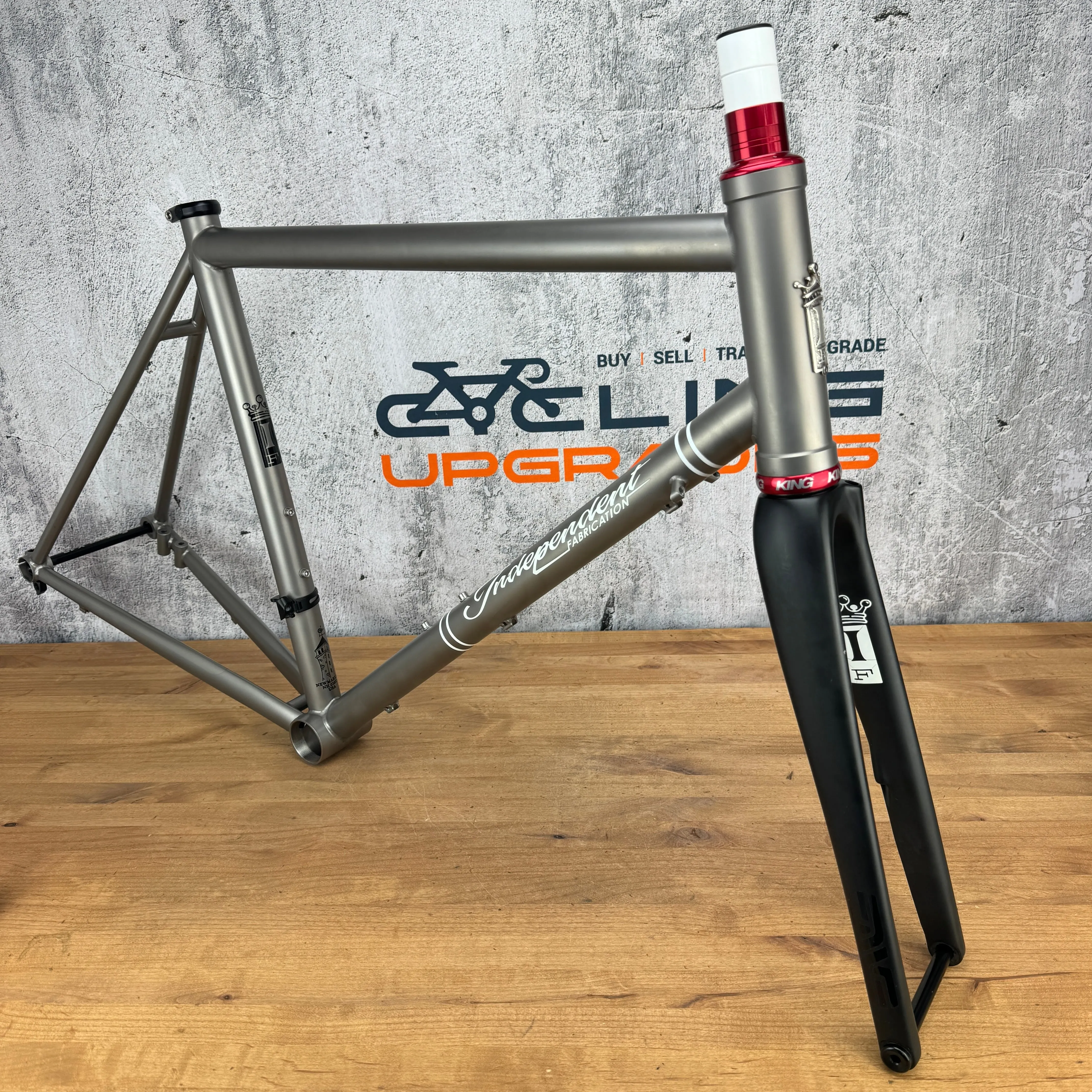 Low Mile! 2018 Independent Fabrication Crown Jewel 58cm Titanium Disc Frameset