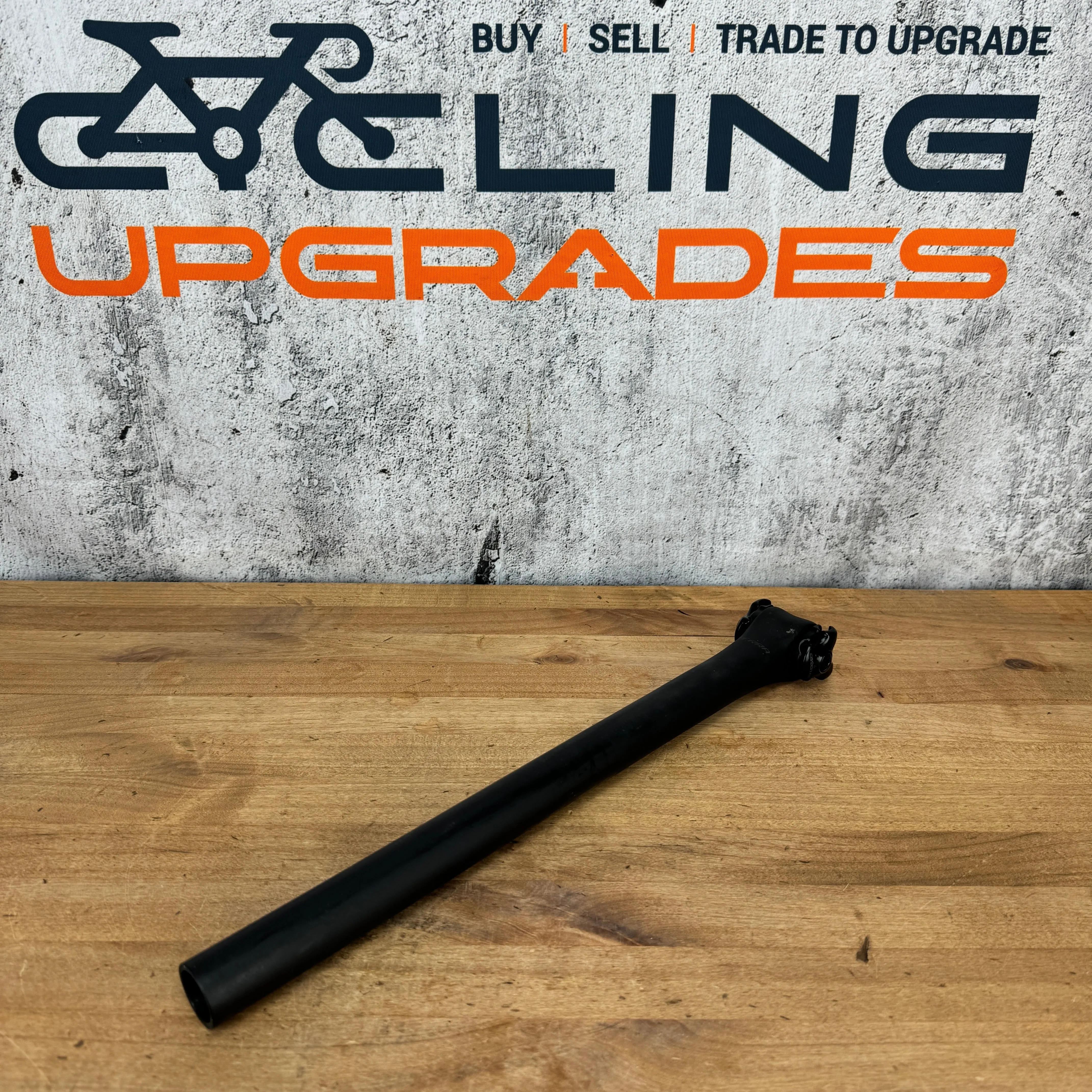 Low Mile! Roval Terra Carbon 27.2mm x 380mm Zero Setback Bike Seatpost 224g