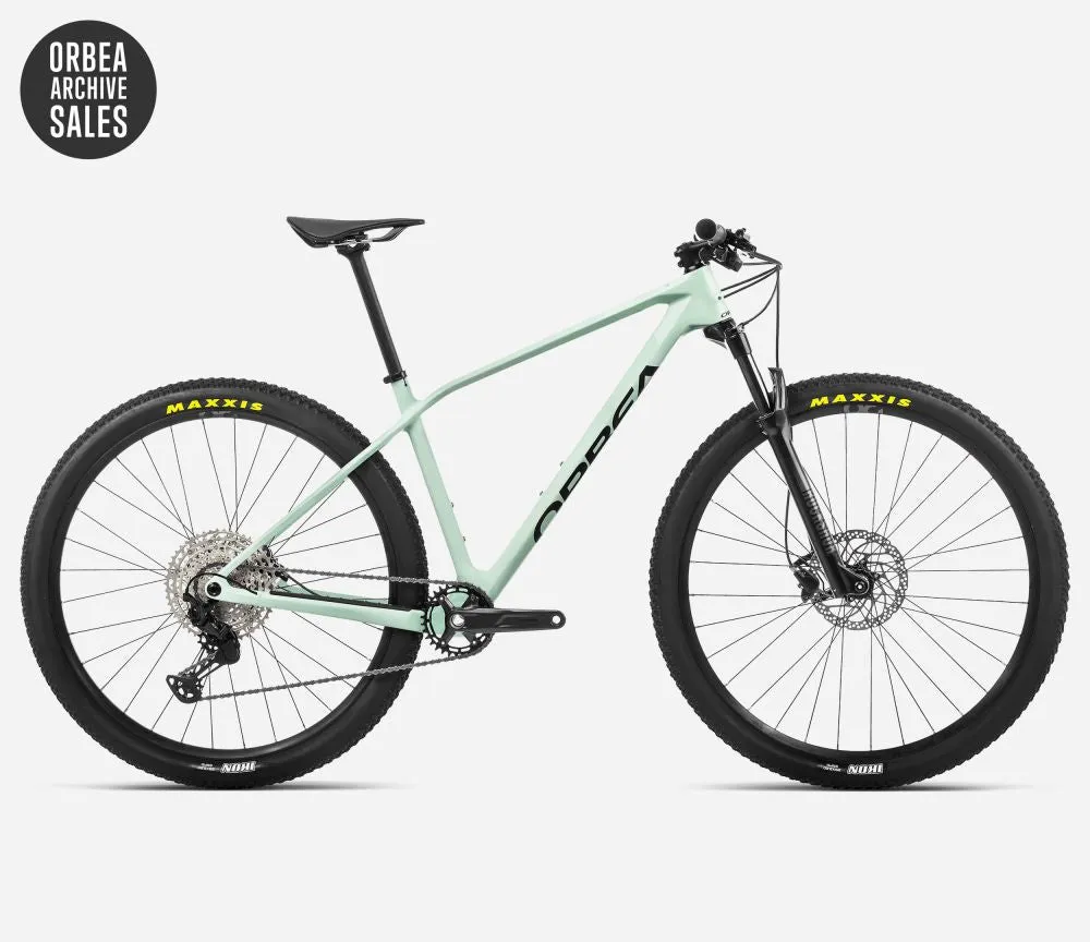 NEW 2022 Orbea ALMA M50 Hardtail Carbon Mountain Bike - Deore / XT